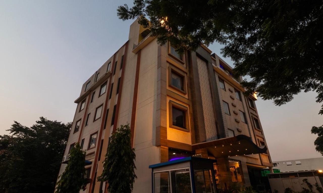 Treebo The Royal Taj, Near Taj Mahal Otel Agra  Dış mekan fotoğraf